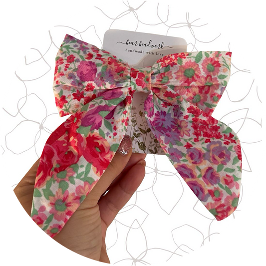 pink bow
